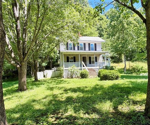 8438 Little Sandy Rd, Ravenswood, WV, 26164 | Card Image