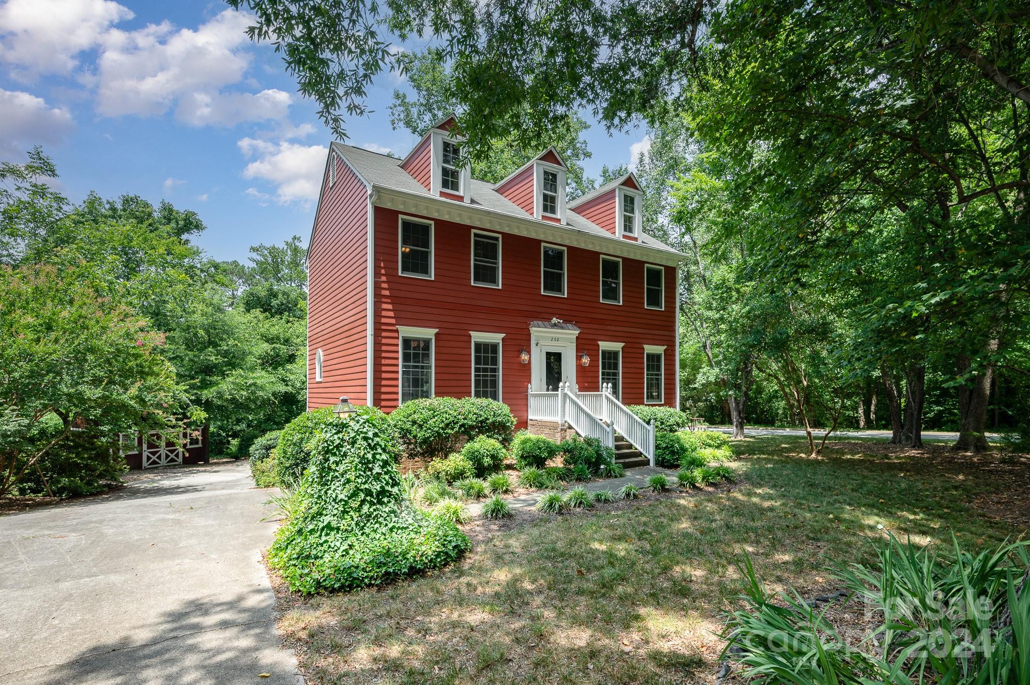 Post Oak Ave, Concord, NC 28025