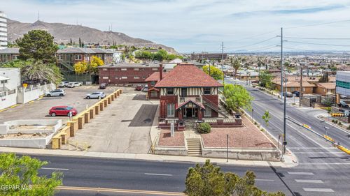 1700 N Mesa St, El Paso, TX, 79902-3504 | Card Image