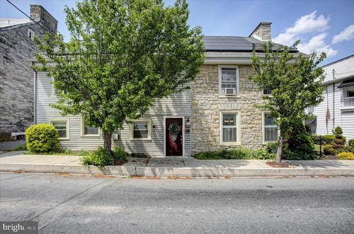 55 E Main St, NEWVILLE, PA, 17241-1122 | Card Image