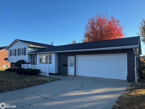 908 Harding St, Tama, IA, 52339-1408 | Card Image