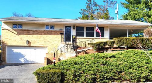 3408 Ridgeway Rd, HARRISBURG, PA, 17109-1135 | Card Image