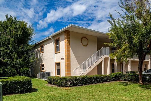 201-946 15th St, Holly Hill, FL, 32117-2075 | Card Image