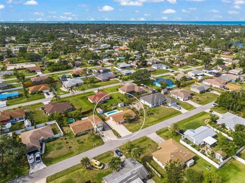 219 Coral Rd, VENICE, FL, 34293-7805 | Card Image