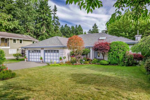 10994 64a Ave, Delta, BC, V4E1E3 | Card Image