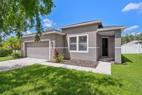 5713 Hawkpark Blvd, LITHIA, FL, 33547-5821 | Card Image