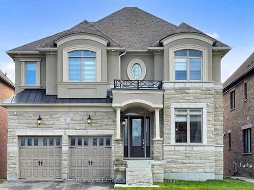 48 Cairns Gate, King City, ON, L7B0P5 | Card Image