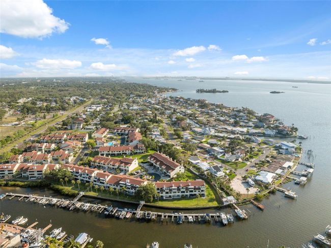 2387 - 2387 Hanover Dr, Townhouse with 3 bedrooms, 3 bathrooms and null parking in DUNEDIN FL | Image 71