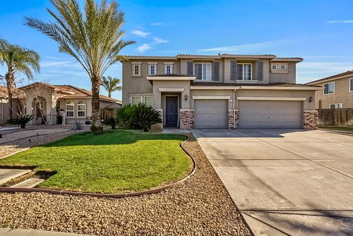9470 Hillsborough Way, Chowchilla, CA, 93610-8010 | Card Image