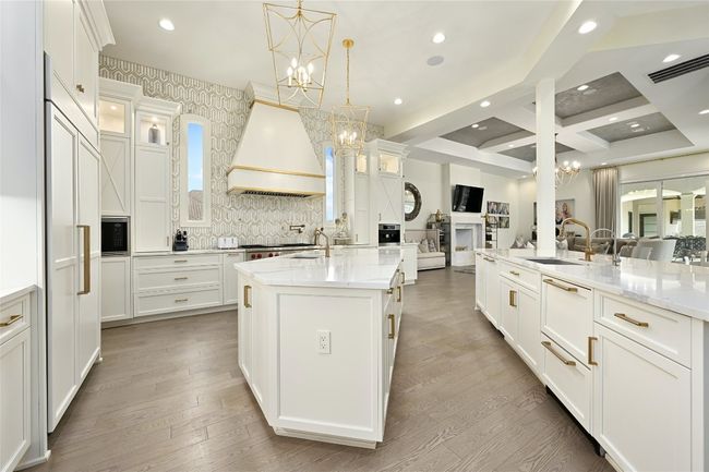 14132 Flat Top Ranch Rd, House other with 7 bedrooms, 9 bathrooms and 4 parking in Austin TX | Image 13
