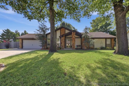 8105 S 74th Eastavenue, Tulsa, OK, 74133 | Card Image