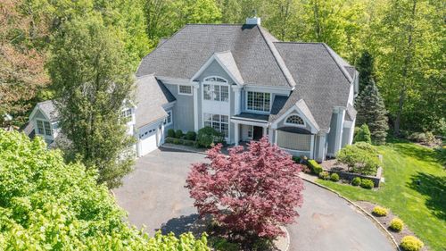 14 Dillman Ct, Ridgefield, CT, 06877-1240 | Card Image
