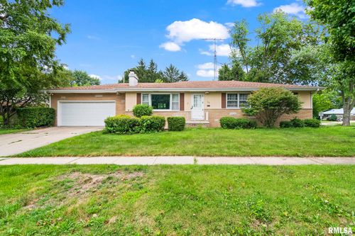 642 Witherspoon Dr, Springfield, IL, 62704-1425 | Card Image