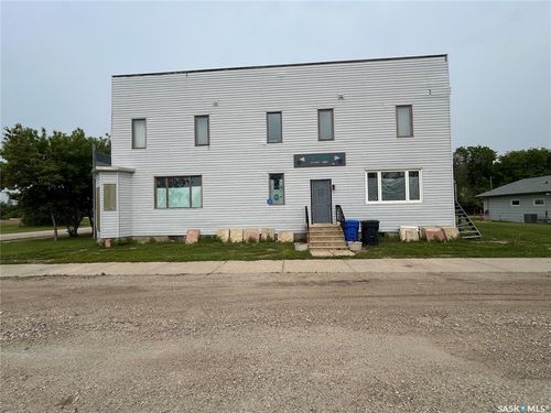 4 Main St N, Rhein, SK, S0A3K0 | Card Image