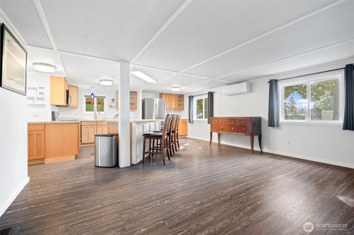 6978 Hannegan Rd, Lynden, WA, 98264-9019 | Card Image