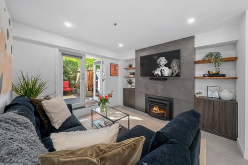 104-828 W 14th Ave, Vancouver, BC, V5Z1R1 | Card Image