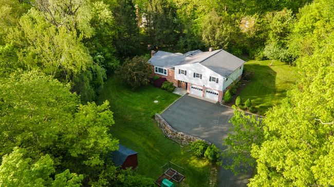 33 Saw Mill Rd, House other with 4 bedrooms, 3 bathrooms and null parking in Newtown CT | Image 34