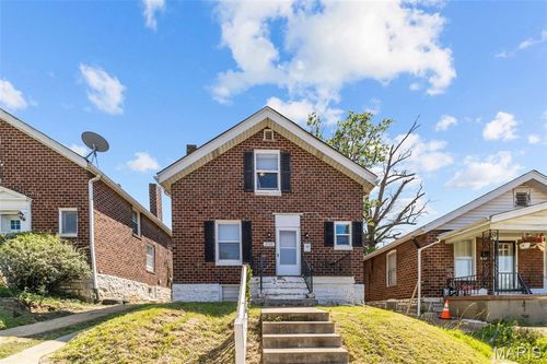 3708 Neosho St, Saint Louis, MO, 63116-4317 | Card Image