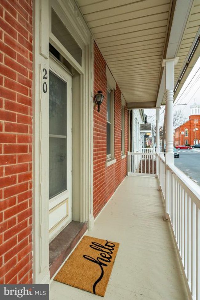20 S Charlotte St, House other with 4 bedrooms, 2 bathrooms and null parking in MANHEIM PA | Image 4