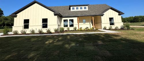 692 County Road 1560, Chico, TX, 76431-3302 | Card Image