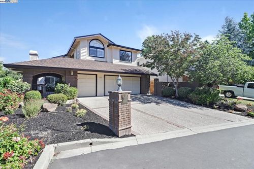 124 Birchbark Pl, Danville, CA, 94506-2106 | Card Image