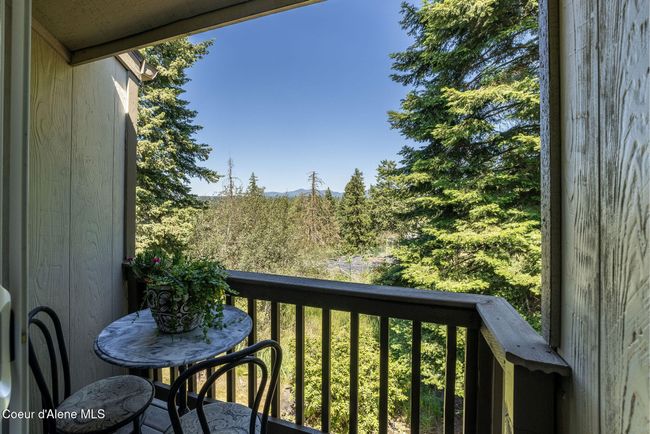 1057 E Loch Lomond Ct, Condo with 2 bedrooms, 2 bathrooms and null parking in Hayden ID | Image 22
