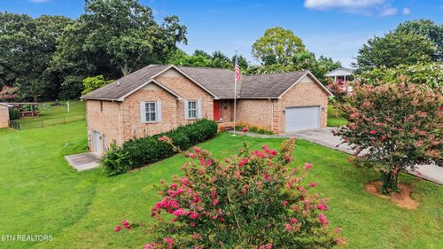 206 Rosecrest Drive, Maryville, TN, 37803 | Card Image