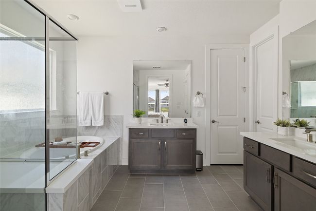 1045 Siena Sunset Rd, House other with 5 bedrooms, 5 bathrooms and 4 parking in Leander TX | Image 16