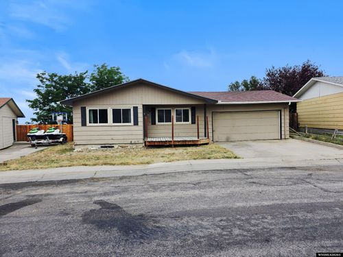 3514 Meadowlark Dr, Casper, WY, 82604 | Card Image