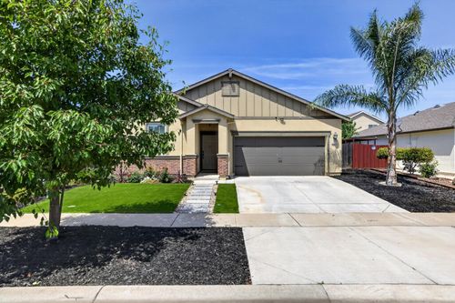 5614 Glowhaven St, Marysville, CA, 95901-8749 | Card Image