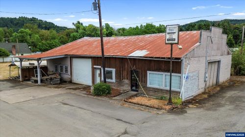 (North Of)12590 Kings Valley Hwy, Monmouth, OR, 97361-9582 | Card Image