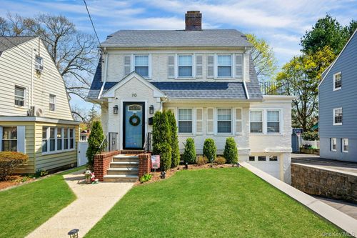 70 Lockwood Ave, Bronxville, NY, 10708-4512 | Card Image