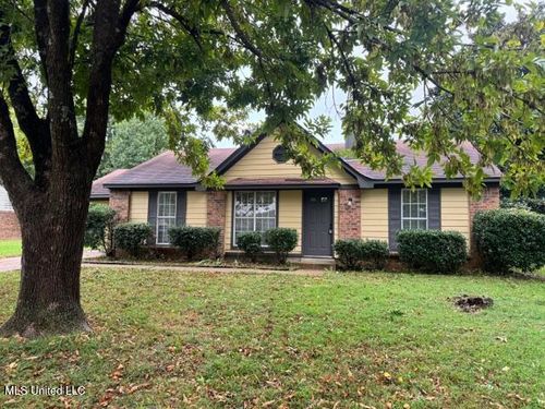 6118 Kensington Rd, Horn Lake, MS, 38637-2542 | Card Image