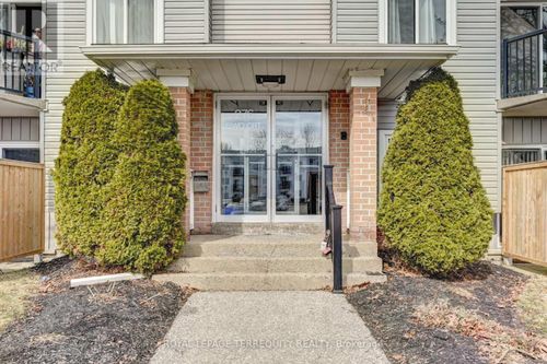 307-276 Eiwo Court, Waterloo, ON, N2K3M6 | Card Image