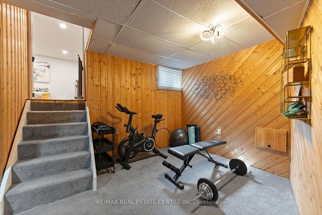 82 Simmons Blvd, House other with 3 bedrooms, 2 bathrooms and 4 parking in Brampton ON | Image 39