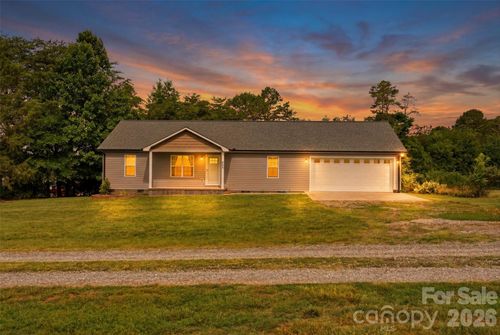 20-127 Quiet Acres Trl, Harmony, NC, 28634-9392 | Card Image