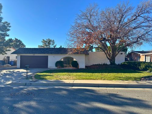 3805 Camino Don Diego Ne, Albuquerque, NM, 87111-3907 | Card Image