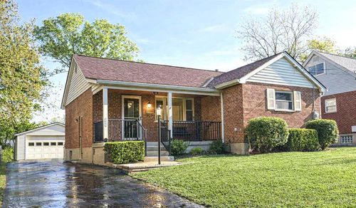 7084 Jeannie Ave, Anderson Twp, OH, 45230-4031 | Card Image