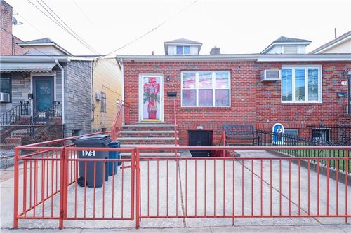 176 Avenue V, Brooklyn, NY, 11223-4601 | Card Image