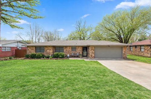 1209 Balboa St, Denison, TX, 75020-3811 | Card Image