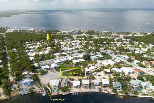 111 1st Ter, Key Largo, FL, 33037-4839 | Card Image