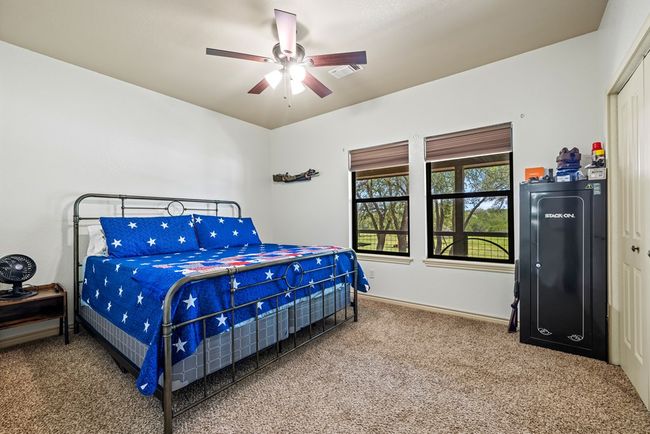 221 Coyote Trl, Home with 2 bedrooms, 2 bathrooms and 2 parking in Harper TX | Image 11