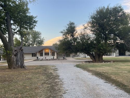 60250 E 90 Rd, Miami, OK, 74354-4575 | Card Image