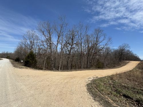 000 Winchester Rd, Tunas, MO, 65764 | Card Image