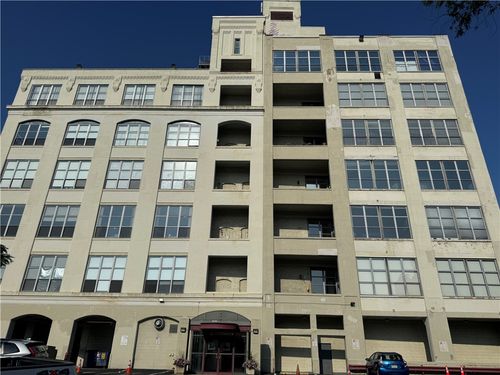 411-5850 Centre Ave, Pittsburgh, PA, 15206-3785 | Card Image