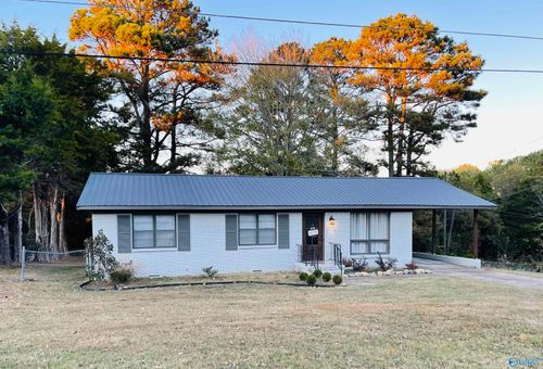 4812 Lloyd St, Guntersville, AL, 35976-9305 | Card Image