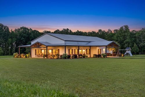 318 Cass Burnham Rd, Eastman, GA, 31023-8681 | Card Image