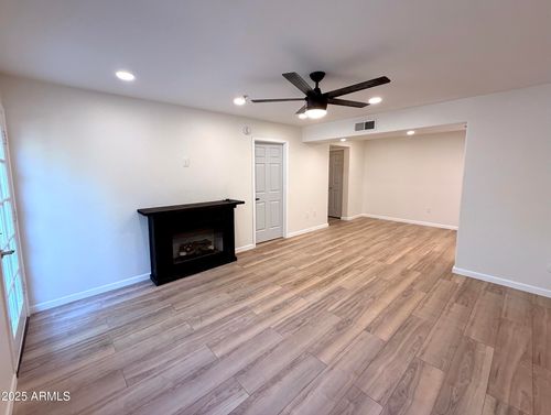 1018-9990 N Scottsdale Rd, Paradise Valley, AZ, 85253-1497 | Card Image