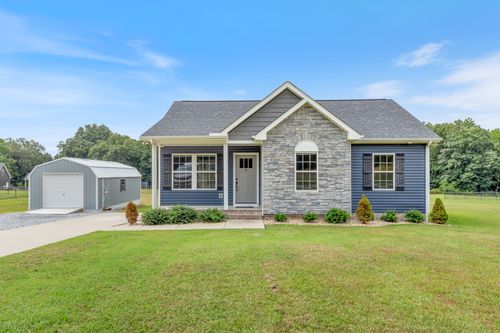 1092 Old County House Rd, Charlotte, TN, 37036-5603 | Card Image