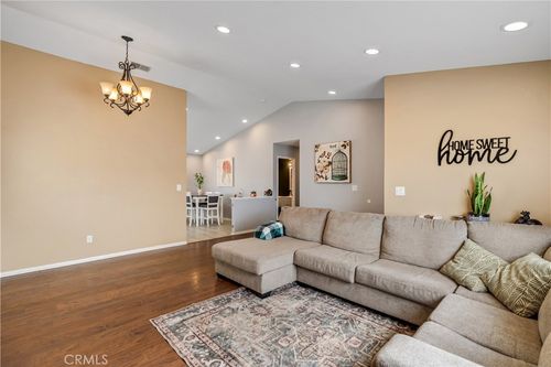 3331 Jahon Ct, Rosamond, CA, 93560-6842 | Card Image